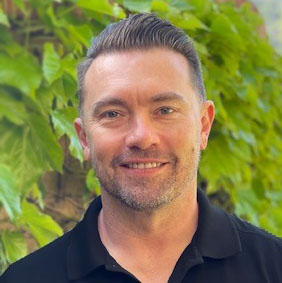 photo of  Nevil Saunders